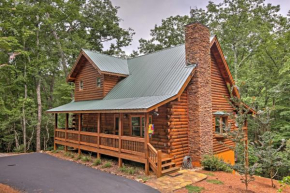 Log Cabin with Deck in Chattahoochee Natl Forest!